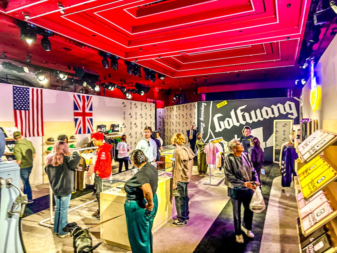 Promotional Models for MAGIC Las Vegas